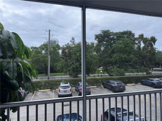 16950 W Dixie Hwy A232 Hwy 232, North Miami Beach, FL 33160