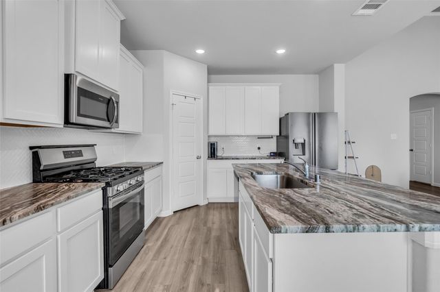 27108 Kestrel Trail, Magnolia, TX 77354