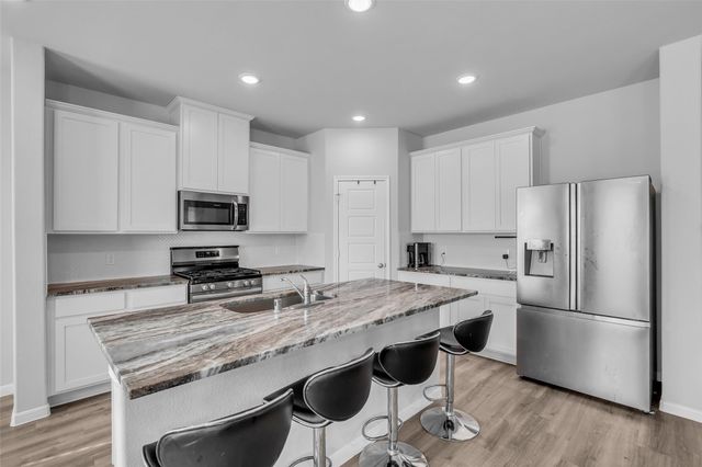 27108 Kestrel Trail, Magnolia, TX 77354