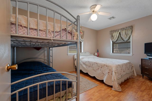 56641 E Lee Road, Afton, OK 74331