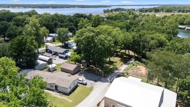 56641 E Lee Road, Afton, OK 74331