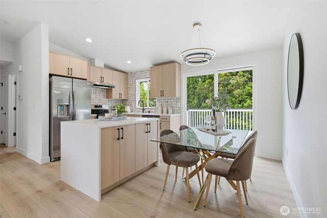 2330 171st Place SE, Bothell, WA 98012