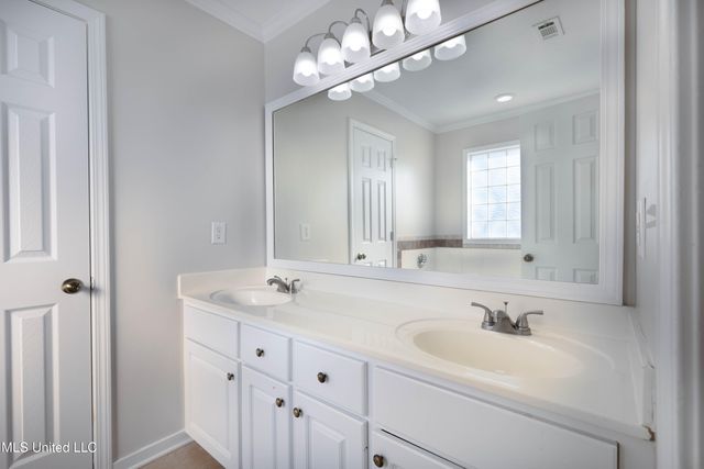 105 Channing Circle, Canton, MS 39046