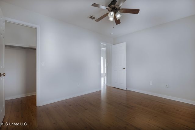 105 Channing Circle, Canton, MS 39046