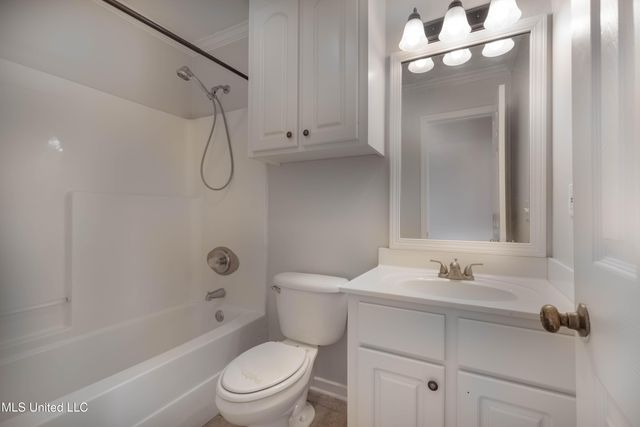 105 Channing Circle, Canton, MS 39046