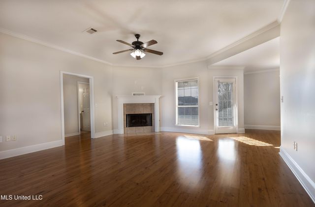 105 Channing Circle, Canton, MS 39046