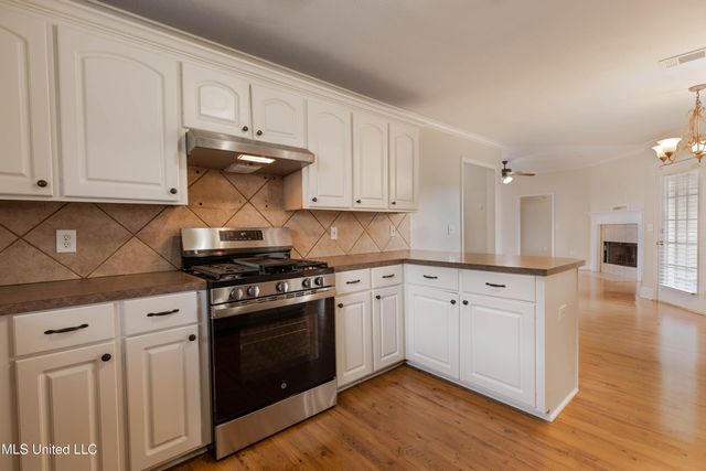 105 Channing Circle, Canton, MS 39046