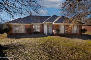 105 Channing Circle, Canton, MS 39046