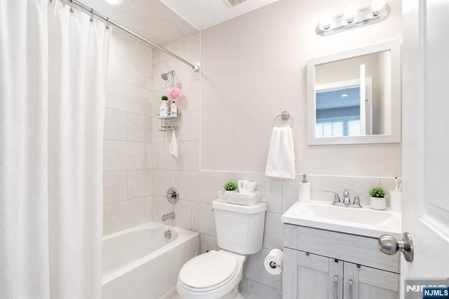 17 Park Street 2, Belleville, NJ 07109