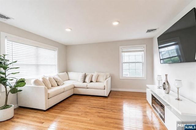 17 Park Street 2, Belleville, NJ 07109