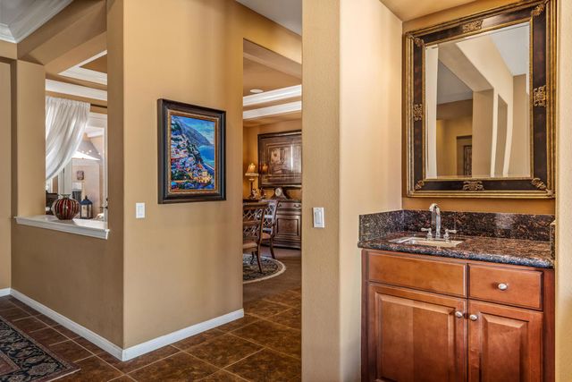 116 Tesori Drive, Palm Desert, CA 92211