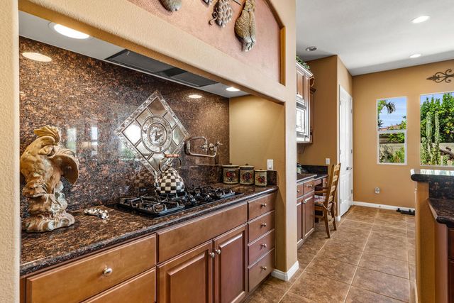 116 Tesori Drive, Palm Desert, CA 92211