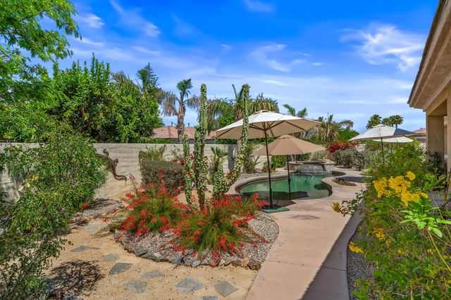 116 Tesori Drive, Palm Desert, CA 92211