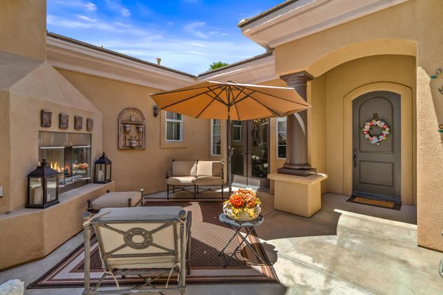 116 Tesori Drive, Palm Desert, CA 92211