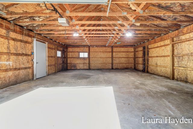 6220 W Riverside Drive, Saranac, MI 48881