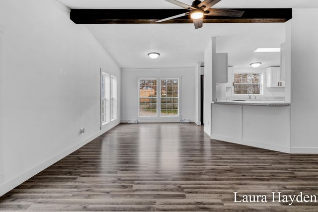 6220 W Riverside Drive, Saranac, MI 48881