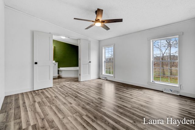 6220 W Riverside Drive, Saranac, MI 48881