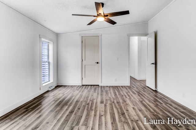 6220 W Riverside Drive, Saranac, MI 48881