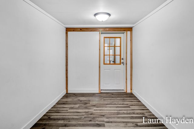 6220 W Riverside Drive, Saranac, MI 48881