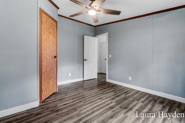 6220 W Riverside Drive, Saranac, MI 48881