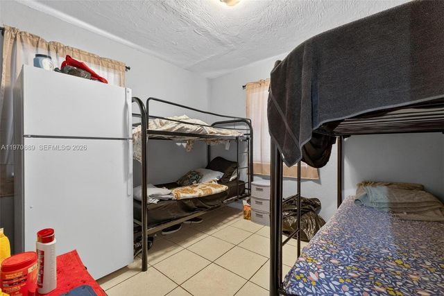 2741 NW 43rd Ter, Miami, FL 33142