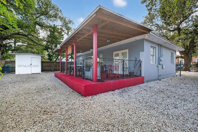 2741 NW 43rd Ter, Miami, FL 33142