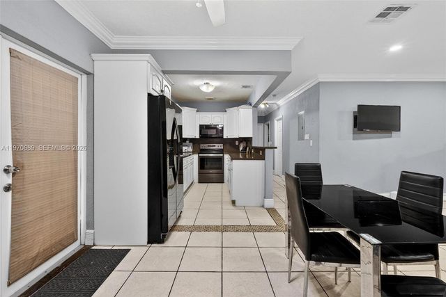 2741 NW 43rd Ter, Miami, FL 33142