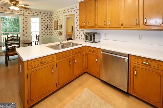 2804 Dock Side Court, Lawrenceville, GA 30045