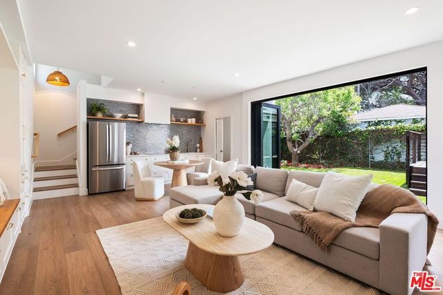3316 Pearl Street, Santa Monica, CA 90405