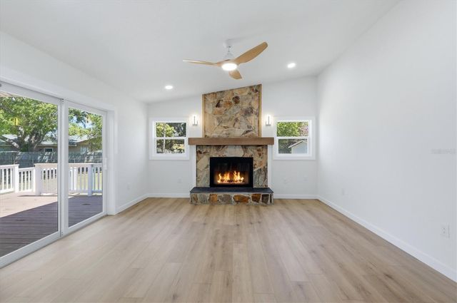 5251 BUNYAN STREET, Sarasota, FL 34232