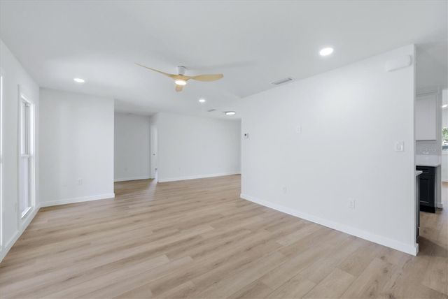 5251 BUNYAN STREET, Sarasota, FL 34232