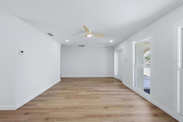 5251 BUNYAN STREET, Sarasota, FL 34232