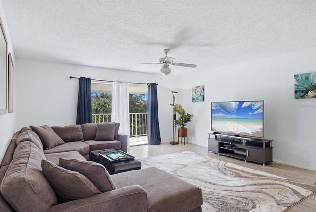 1714 69TH AVENUE W A303, Bradenton, FL 34207