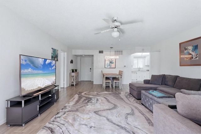 1714 69TH AVENUE W A303, Bradenton, FL 34207