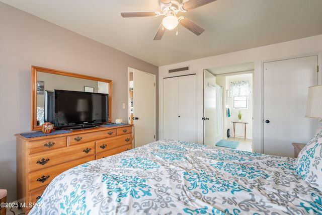 174 S Paseo Tierra Apt C, Green Valley, AZ 85614