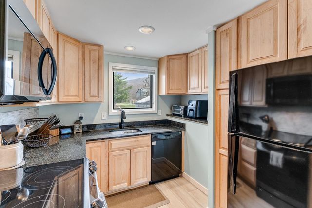 105 Morse Drive C-5, Cambridge, VT 05464
