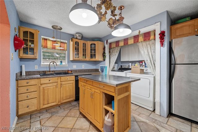 1714 Pleasant Valley Place, Van Buren, AR 72956