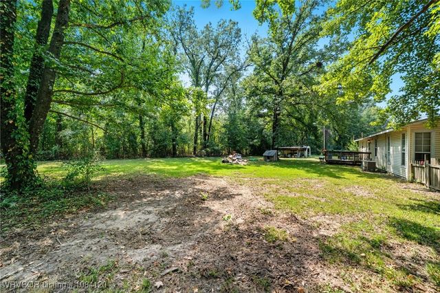 1714 Pleasant Valley Place, Van Buren, AR 72956