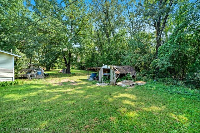 1714 Pleasant Valley Place, Van Buren, AR 72956