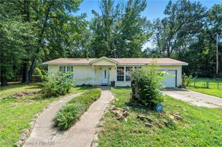 1714 Pleasant Valley Place, Van Buren, AR 72956