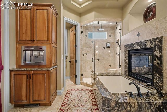 1095 High Lake View, Colorado Springs, CO 80906