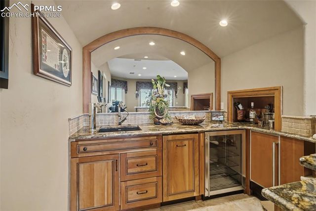 1095 High Lake View, Colorado Springs, CO 80906