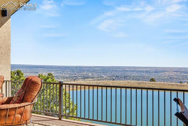 1095 High Lake View, Colorado Springs, CO 80906