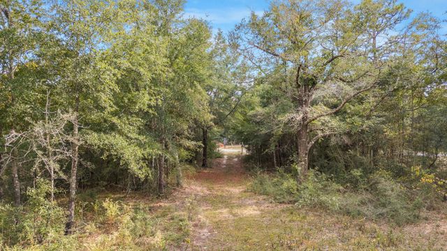 5751 County Road 1087, Defuniak Springs, FL 32433
