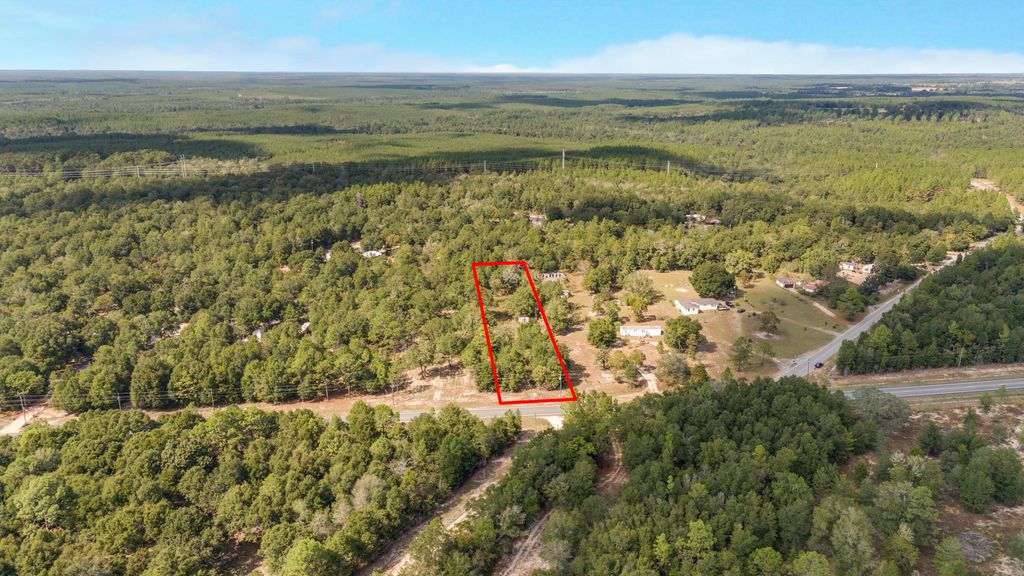 5751 County Road 1087, Defuniak Springs, FL 32433