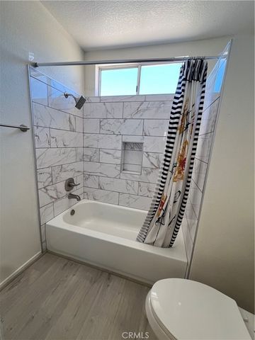 9251 Middlefield Drive, Riverside, CA 92508