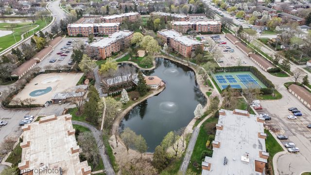 1116 S New Wilke Road 2209, Arlington Heights, IL 60005