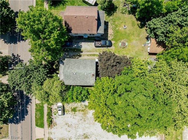 1223 W Wilbeth Road, Akron, OH 44314
