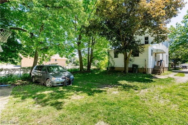 1223 W Wilbeth Road, Akron, OH 44314