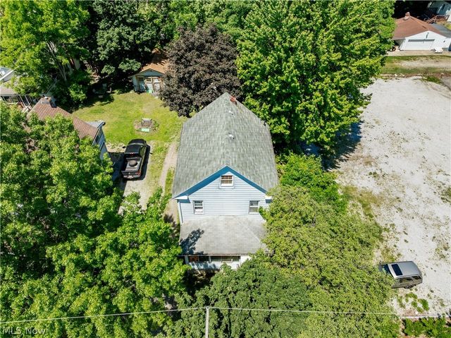 1223 W Wilbeth Road, Akron, OH 44314